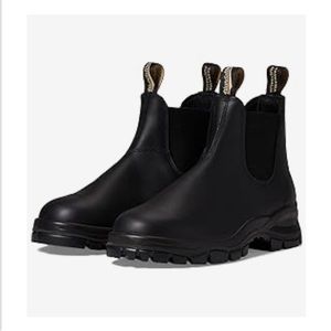 Blundstone Lug Boot Black, Size US 8